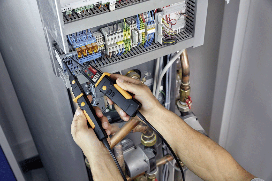 Testo - Testeur universel, écran LED et éclairage - n°6 - 750-3 - EAN 4029547013911 - Bugnard.ch