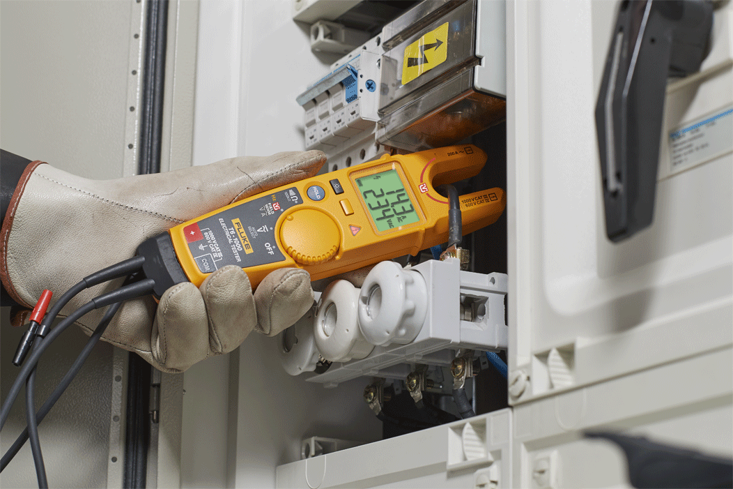Fluke - T6-1000 - Ampèremètre numérique, forme fourche - n°2 - T6-1000 - EAN 0095969854030 - Bugnard.ch