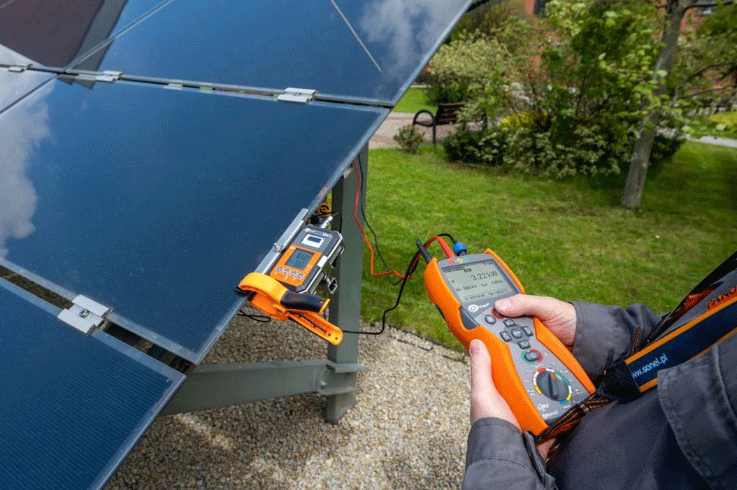 Sonel - PVM-1020 KIT - Testeur d'installation pour le photovoltaïque - avec IRM-1 - n°2 - PVM-1020 KIT - EAN 5907624017436 - Bugnard.ch