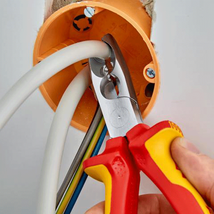 Knipex - Pince à dégainer et dénuder - isolée 1000V - n°2 - 13 46 - EAN 4003773079699 - Bugnard.ch