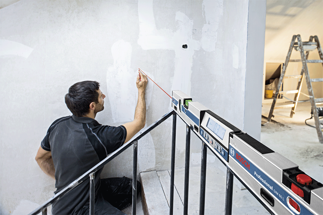 Bosch - GIM 60 L - Niveau à bulle à affichage digital - point laser - n°4 - GIM 60 L - EAN 3165140803243 - Bugnard.ch
